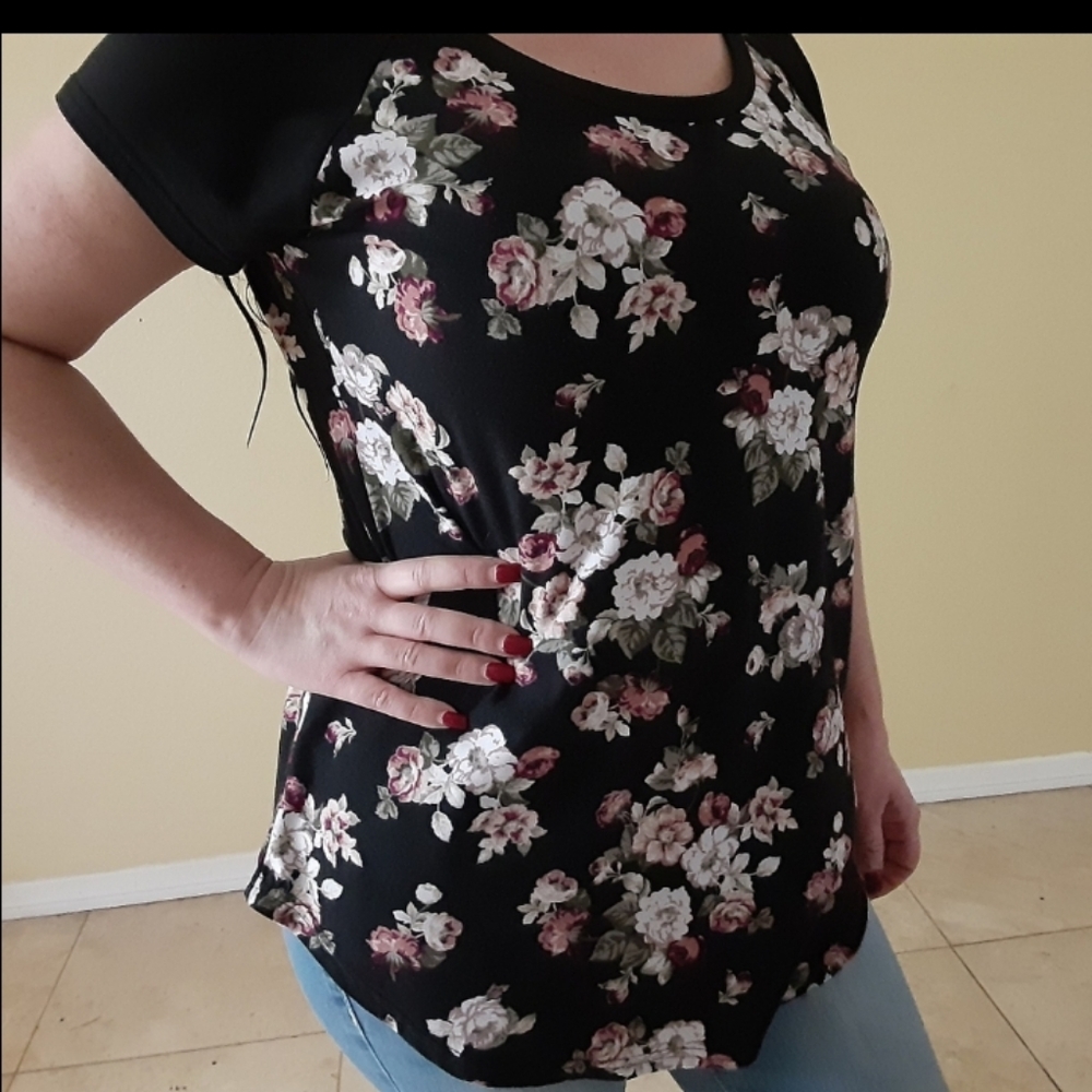 Floral top